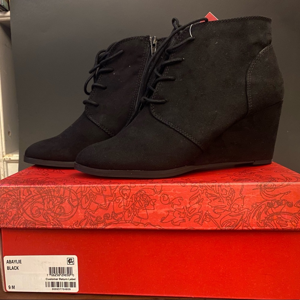 American Rag Booties